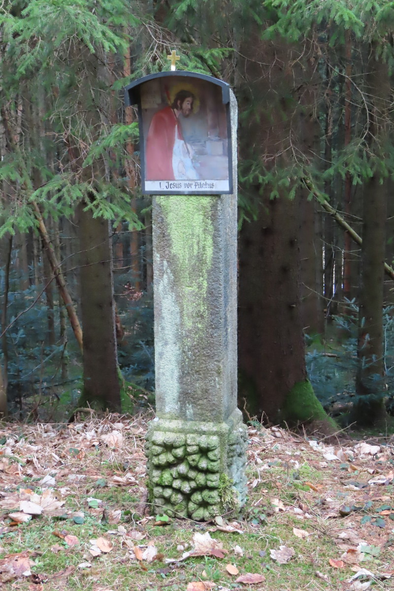 Kreuzweg-Station in der Schmidinger Leithe